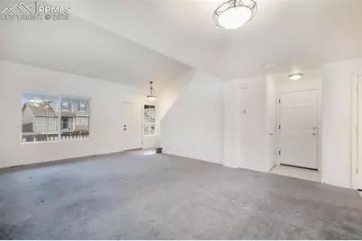 6226 Scottsbluff Drive, Colorado Springs, CO 80923 - Photo 5