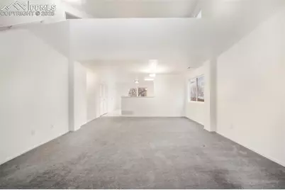 6226 Scottsbluff Drive, Colorado Springs, CO 80923 - Photo 9