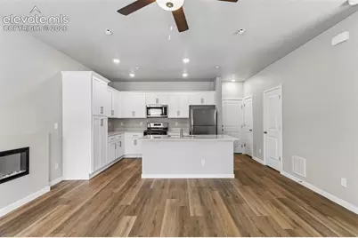 1140 Babette Heights, Colorado Springs, CO 80904 - Photo 9