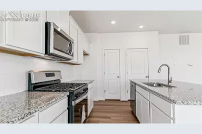 11643 Reagan Ridge Drive, Colorado Springs, CO 80925 - Photo 7