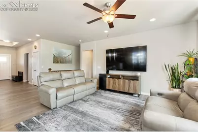 4023 Ivy Hill Drive, Colorado Springs, CO 80922 - Photo 9