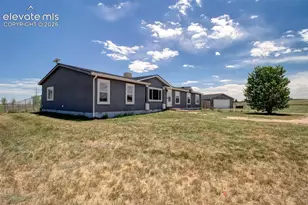 5715 Oil Baron Dr, Peyton, CO 80831 - Photo 3