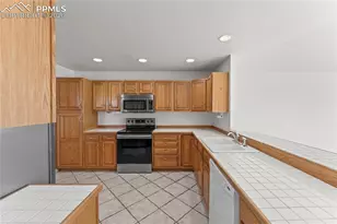 3326 Soaring Bird Cir, Colorado Springs, CO 80920 - Photo 3