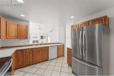 3326 Soaring Bird Circle, Colorado Springs, CO 80920 - Photo 9