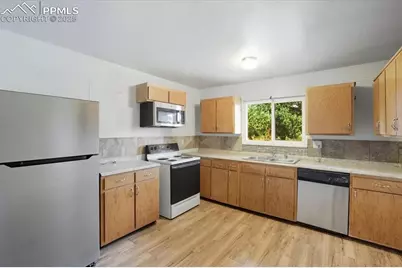 834 Tia Juana Street, Colorado Springs, CO 80909 - Photo 9