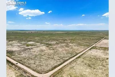 Par 3 Bush Road, Avondale, CO 81022 - Photo 9