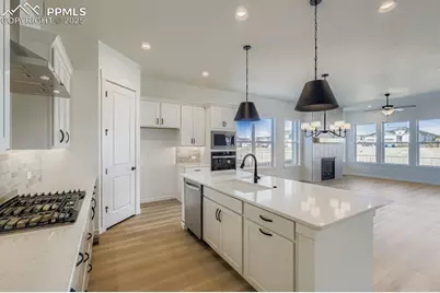 8436 William Downing Drive, Colorado Springs, CO 80908 - Photo 15