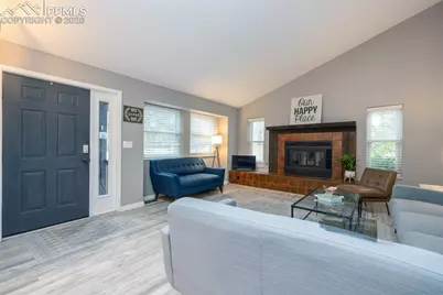 975 Tari Drive, Colorado Springs, CO 80921 - Photo 3