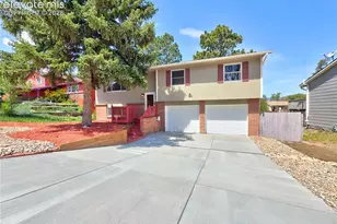 6530 Brook Park Dr, Colorado Springs, CO 80918 - Photo 1