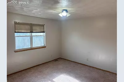 3550 Summer Breeze Drive, Colorado Springs, CO 80918 - Photo 5