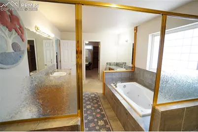 461 E Fredonia Drive, Pueblo, CO 81007 - Photo 39