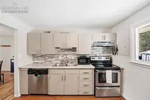 2116 Salt Dr, Colorado Springs, CO 80910 - Photo 11