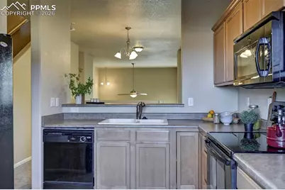5653 Saint Patrick View, Colorado Springs, CO 80923 - Photo 21