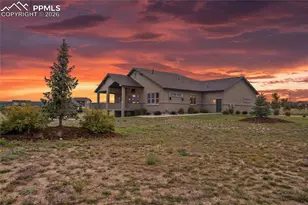 3718 Sky Rim Ct, Colorado Springs, CO 80908 - Photo 3