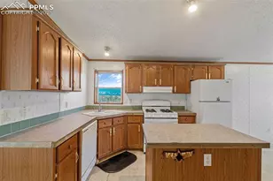 1711 Witcher Mtn. Rd, Guffey, CO 80820 - Photo 11