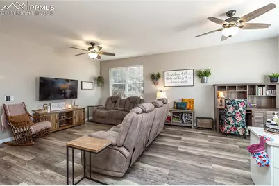 9066 Copenhagen Road, Peyton, CO 80831 - Photo 7