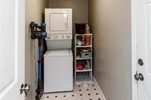 2131 Doniphan Dr, Colorado Springs, CO 80910 - Photo 25