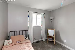 2131 Doniphan Dr, Colorado Springs, CO 80910 - Photo 17