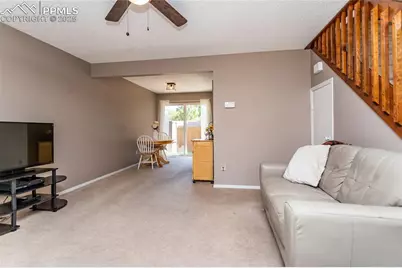 3273 Hearthridge Circle, Colorado Springs, CO 80918 - Photo 9