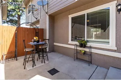 3273 Hearthridge Circle, Colorado Springs, CO 80918 - Photo 5