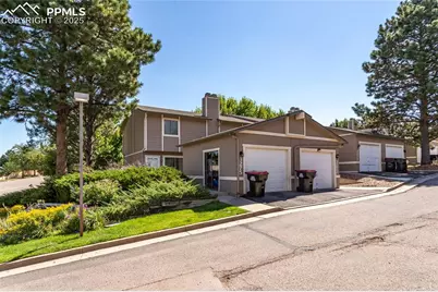 3273 Hearthridge Circle, Colorado Springs, CO 80918 - Photo 35