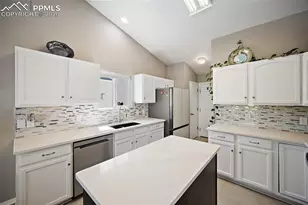 8929 Celebrity Ct, Fountain, CO 80817 - Photo 7