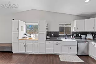 858 Hubbell Dr, Colorado Springs, CO 80911 - Photo 11