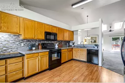 4886 Hawk Meadow Drive, Colorado Springs, CO 80916 - Photo 7