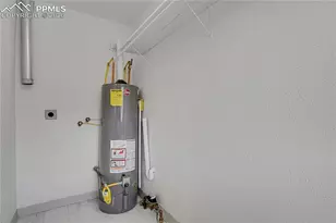 917 N Institute St, Colorado Springs, CO 80903 - Photo 17