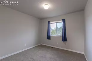 5352 Hammond Dr, Colorado Springs, CO 80915 - Photo 13
