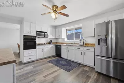 2005 Carlton Avenue, Colorado Springs, CO 80909 - Photo 13