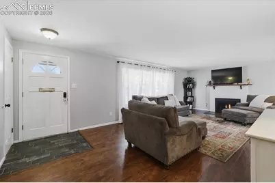 2005 Carlton Avenue, Colorado Springs, CO 80909 - Photo 9