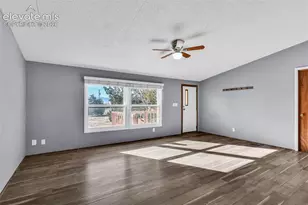 1044 P St, Penrose, CO 81240 - Photo 9