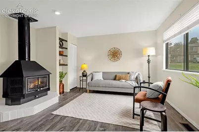 5509 Mansfield Court, Colorado Springs, CO 80918 - Photo 3