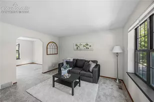 3215 Bunker Hill Dr, Colorado Springs, CO 80920 - Photo 9