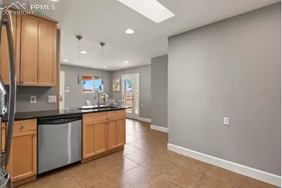 23 Crescent Lane, Colorado Springs, CO 80904 - Photo 13
