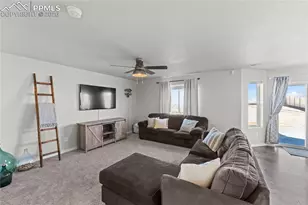 8984 Vanderwood Rd, Colorado Springs, CO 80908 - Photo 13