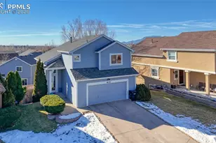 6135 Padre Ct, Colorado Springs, CO 80922 - Photo 3