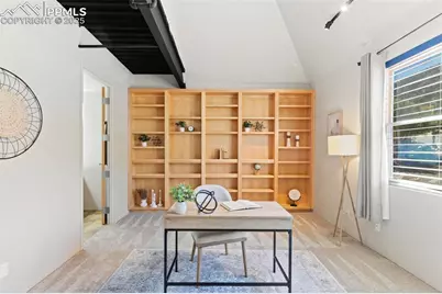 906 Manitou Avenue #201, Manitou Springs, CO 80829 - Photo 29