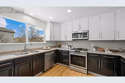 6915 Hillock Drive, Colorado Springs, CO 80922 - Photo 17