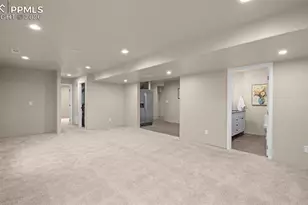 6915 Hillock Dr, Colorado Springs, CO 80922 - Photo 33