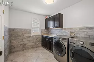 6915 Hillock Dr, Colorado Springs, CO 80922 - Photo 11