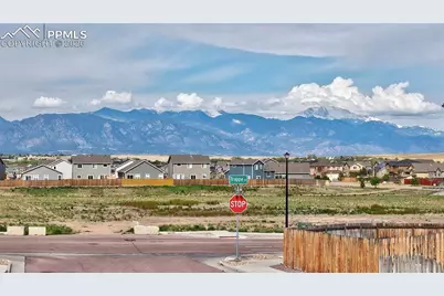6727 Volga Drive, Colorado Springs, CO 80925 - Photo 39