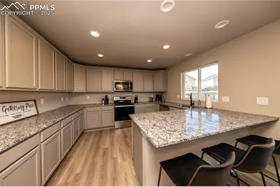 6950 Shunka Lane, Colorado Springs, CO 80925 - Photo 11