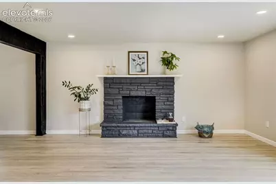 308 Redwood Drive, Colorado Springs, CO 80907 - Photo 7