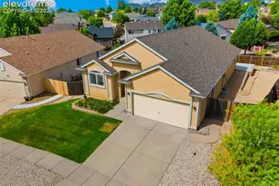 4942 Dunecrest Dr, Colorado Springs, CO 80922 - Photo 5