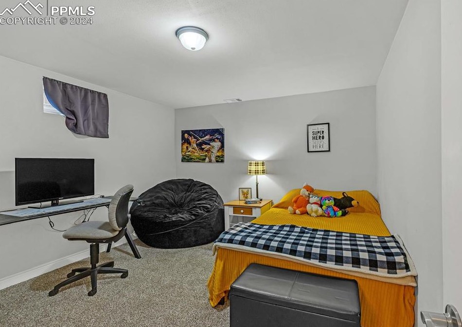 1123 Logan Pl, Colorado Springs CO 80909-3730 exterior