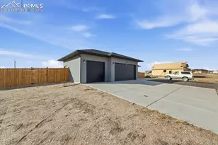 421 N Heather Dr, Pueblo, CO 81007 - Photo 35