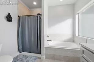 421 N Heather Dr, Pueblo, CO 81007 - Photo 39