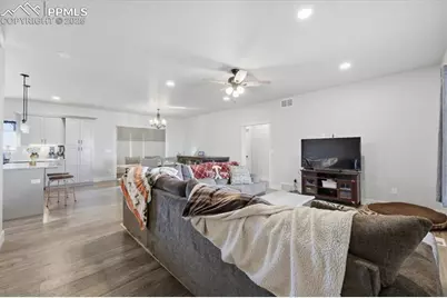 421 N Heather Drive, Pueblo, CO 81007 - Photo 25